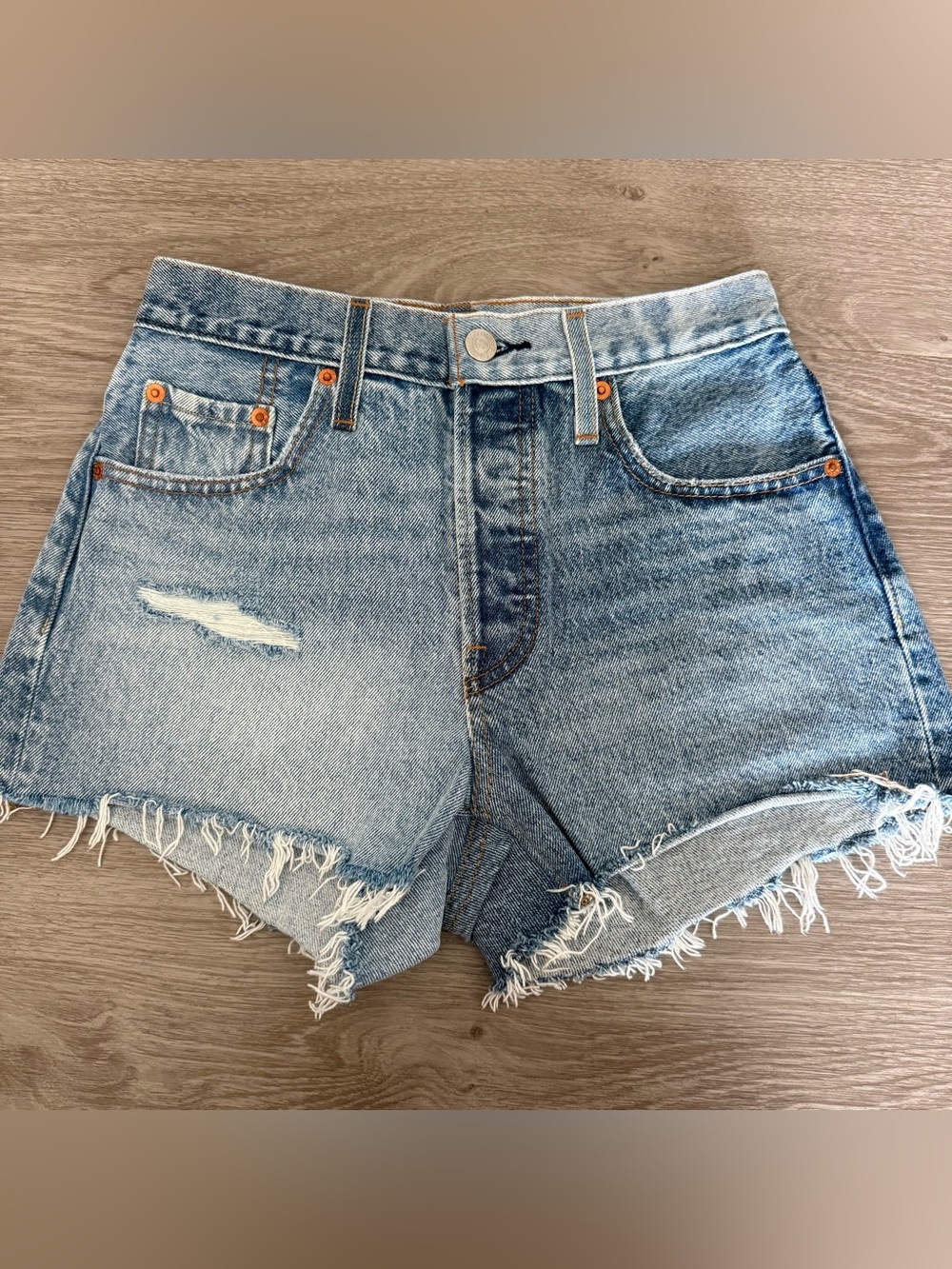 levi’s shorts
